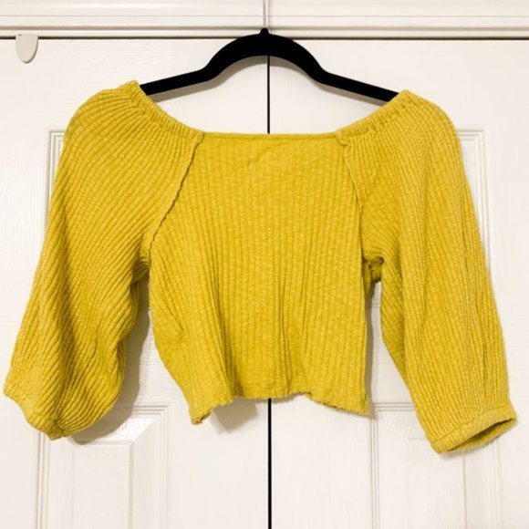 Urban Outfitters | NWT Lena Twist-Front Cropped Top - Picture 8 of 10